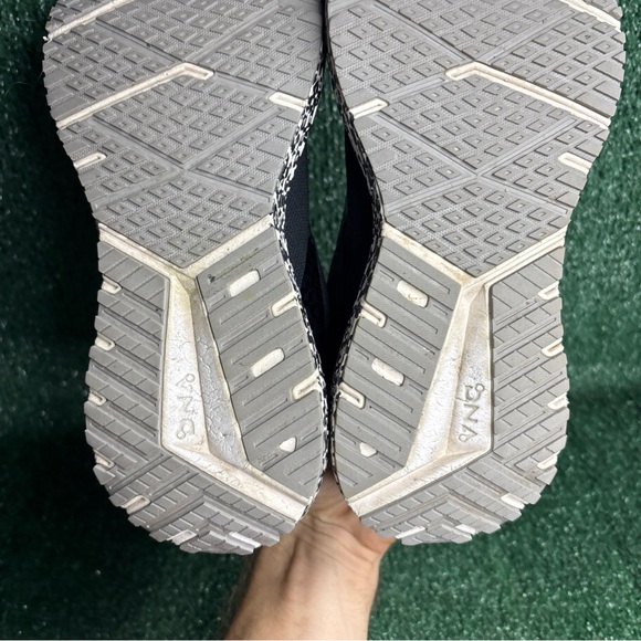 Brooks Revel 6 Womens Running Shoes Black Leopard Print 1203861B116 Size 10.5 - Picture 10 of 12